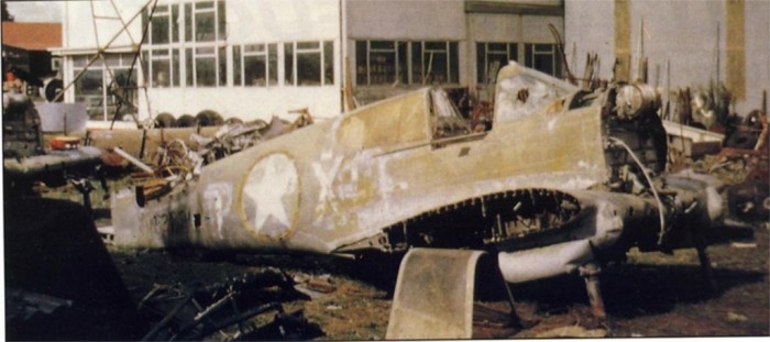 P-40 in Scrapyard.jpg