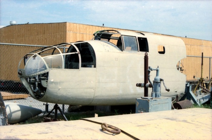 aerotrader3 King Nine B-25 2.jpg
