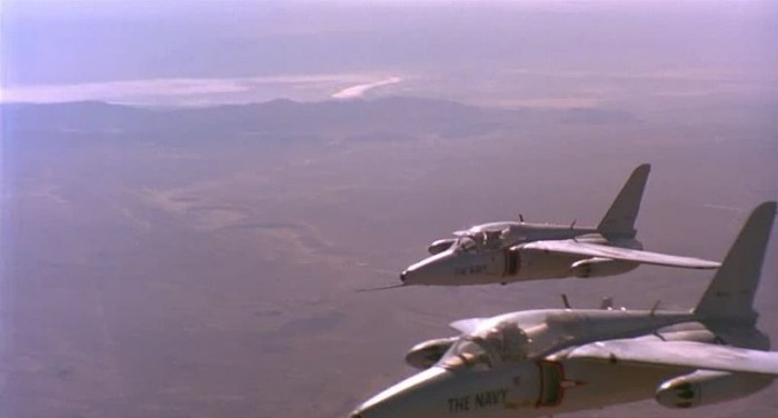 800px-Hot-Shots_Gnat_0h22m35.jpg