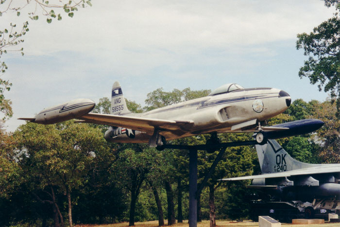 Lockheed P-80 58-555.jpg