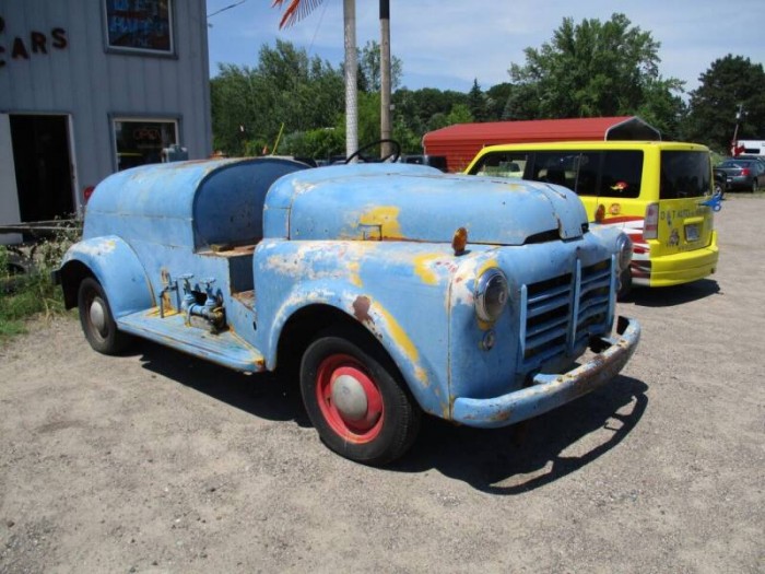 1948-dodge-d150-pickup-gastanker-02.jpg