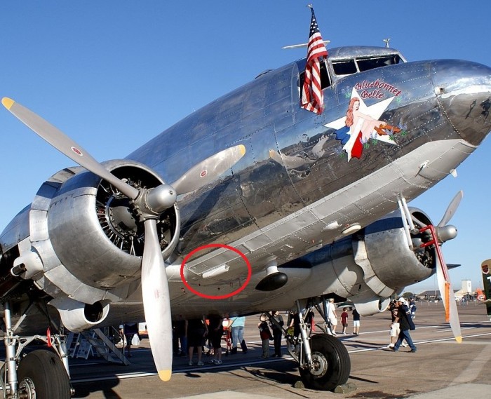 C-47B_Skytrain_-serial_43-49942_Bluebonnet_Belle-26Oct20082.jpg