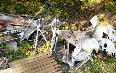 SNJ N1042C.jpg (149.57 KiB) Viewed 1122 times SNJ N1042C.jpg