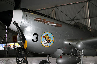 P-40 44-7700001.jpg